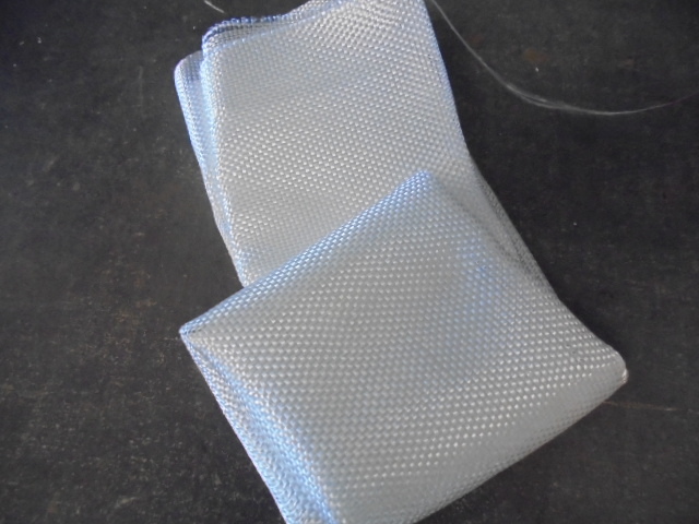 lot 72 image: Fiberglass Repair Kit