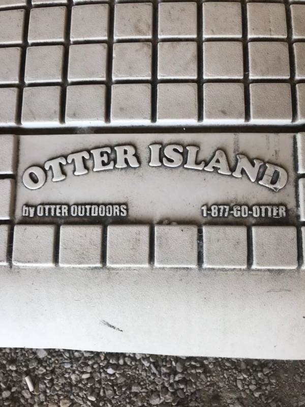 8 X 10 OTTER ISLAND