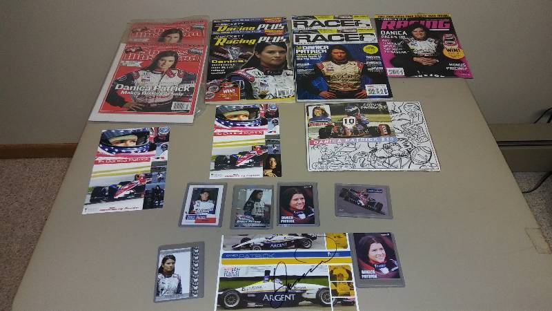 lot 8 image: Collectibles - Racing Memorabilia - Danica Patrick, NASCAR, Paul Menard Signs