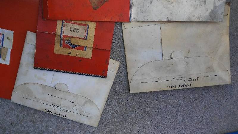 lot 38 image: Briggs & Stratton and Tecumseh Gaskets and Rings for Engine Repair