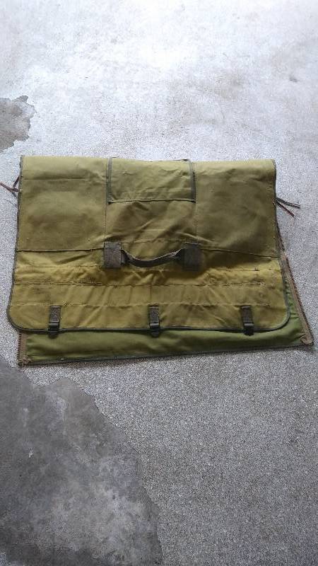 lot 41 image: Military Ag Engineer Pack