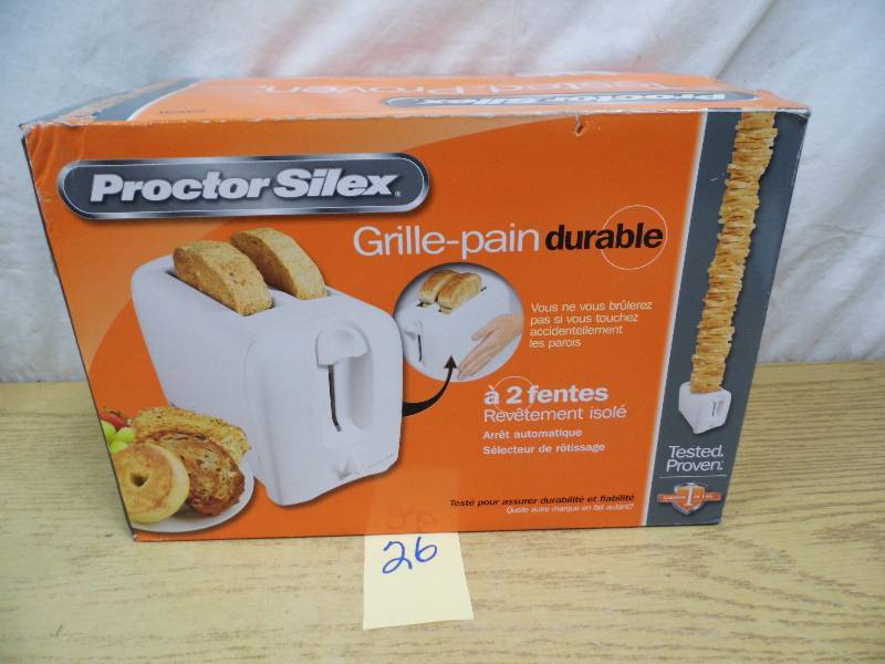 lot 26 image: Proctor Silex Toaster