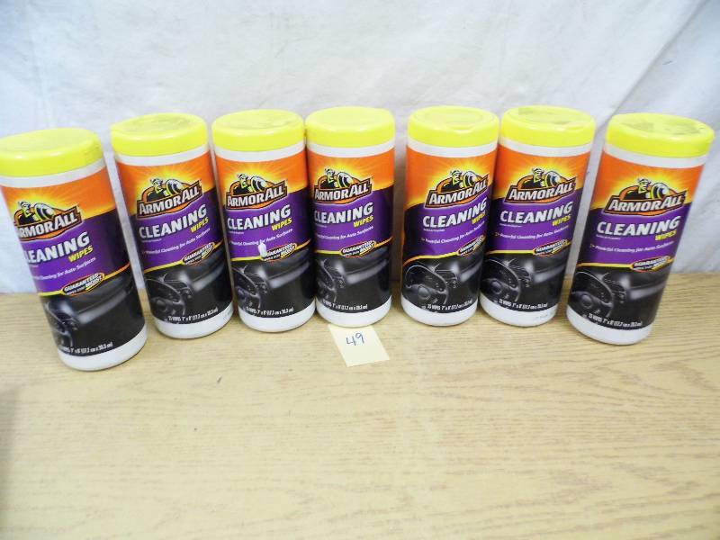 lot 49 image: Lot of 8 Armor All Cleaning Wipes