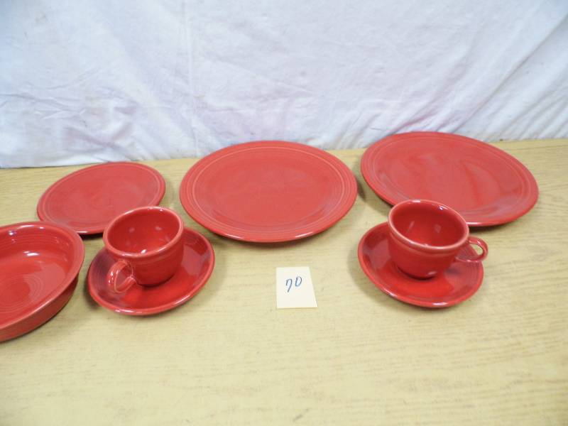 lot 70 image: Fiesta Dishes