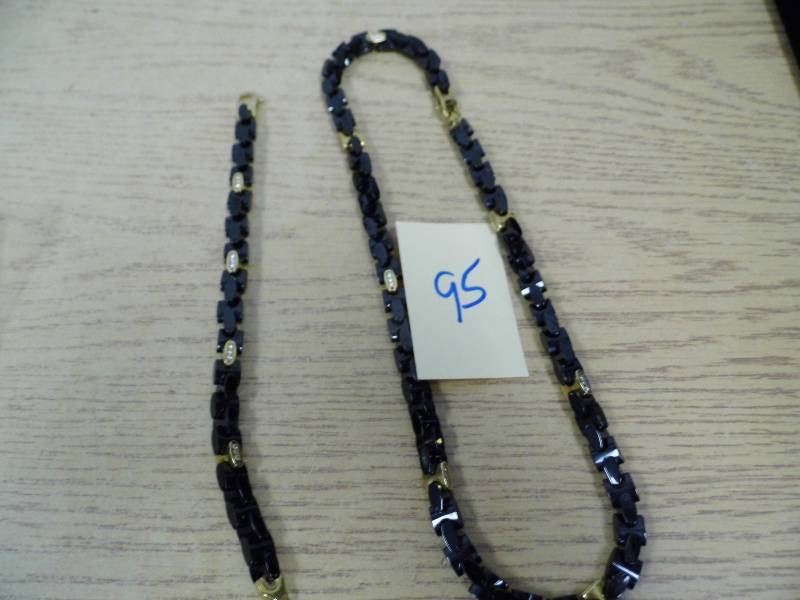 lot 95 image: Mens Necklace  Bracelet