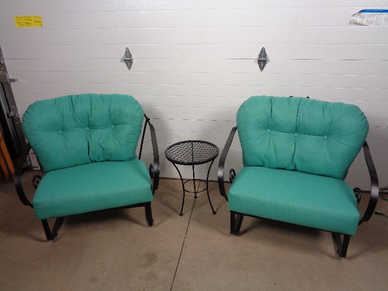 New Oversize Patio Set