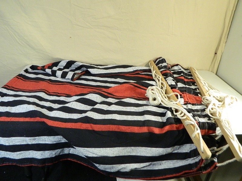 New Best Outdoor Sports Hammock with Wood Bars