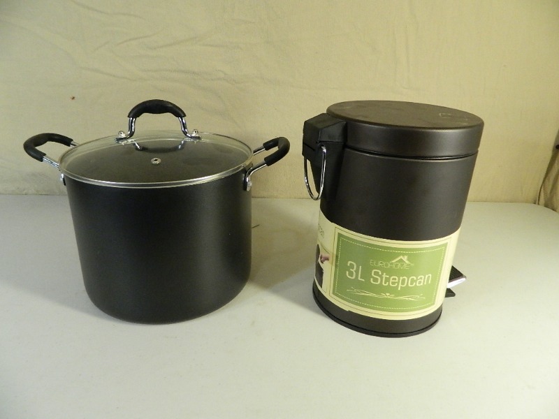 New Stockpot with Lid and New Step Can