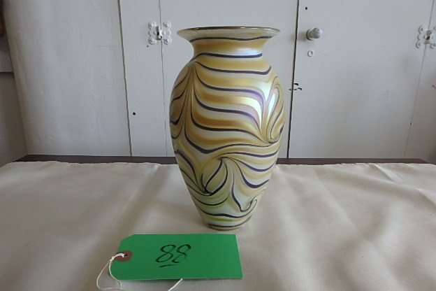 Beautiful Art Glass Vase