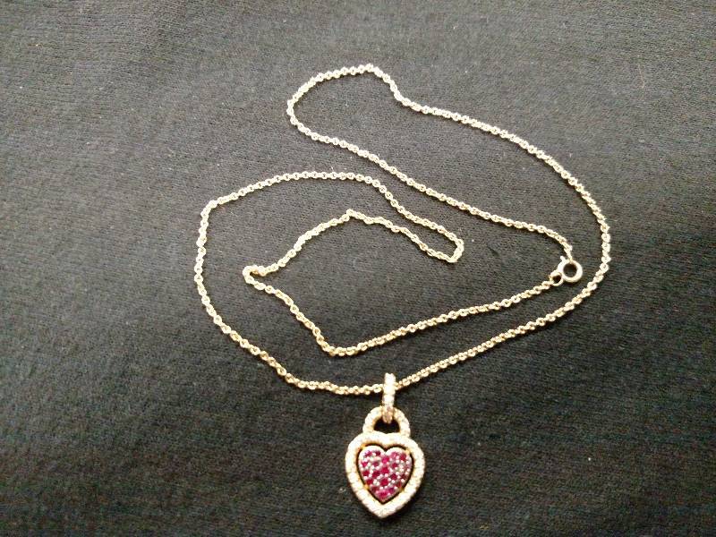 14K Gold 18 Chain & Pendant, 4.8 G...
