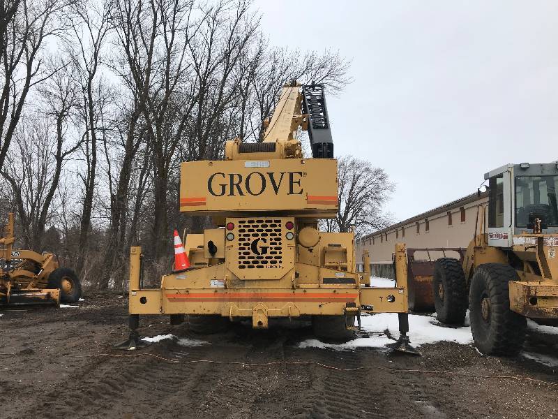 GROVE RT855B