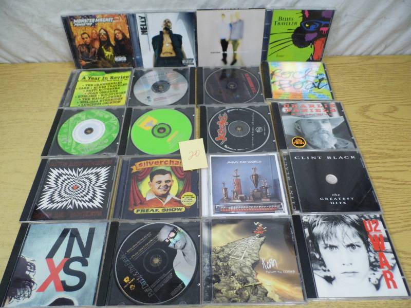 lot 20 image: Assorted CDs