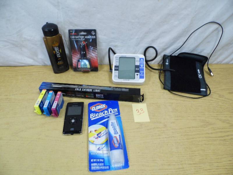 lot 33 image: Blood Pressure Cuff - Battery Tester