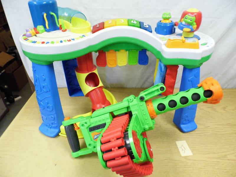 lot 37 image: Leap Frog - Nerf Gun