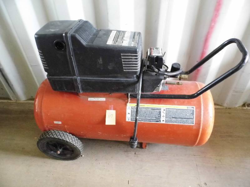 lot 117 image: Craftsman Air Compressor