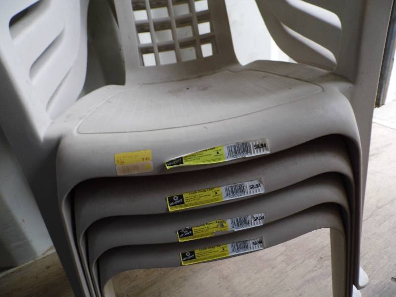 lot 123 image: Lot of 4 New Patio Chairs