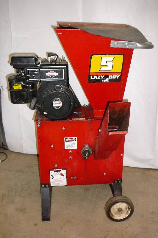 lot 1 image: Wood Chipper