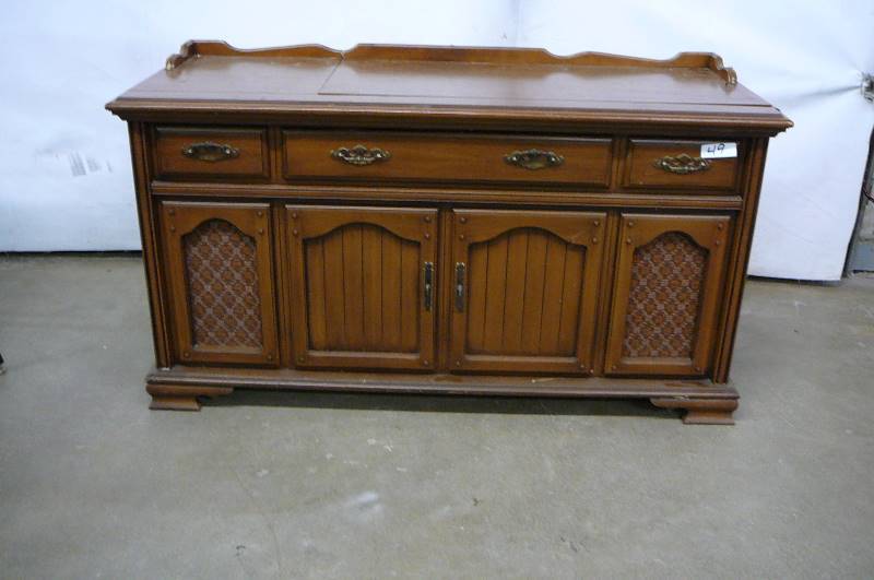 lot 49 image: Vintage Magnavox Tape Unit