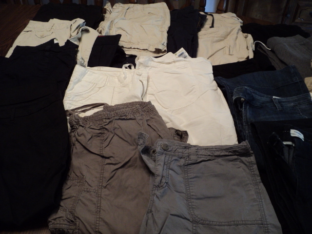 womens capris size 1214...