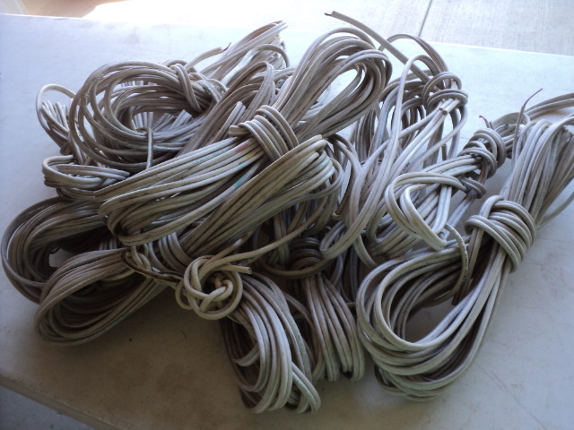 tote of wire...