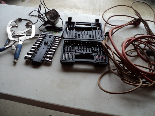 miscellaneous tool and cord lot...