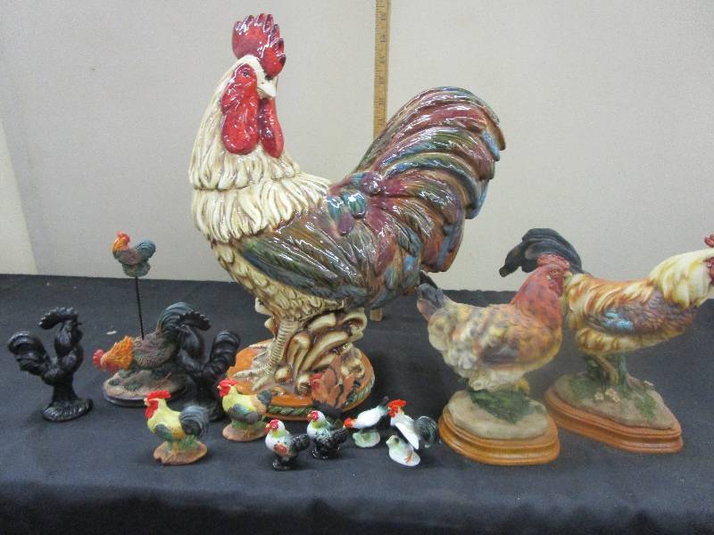 Rooster Chickens some ceramic. Black ones are metal
