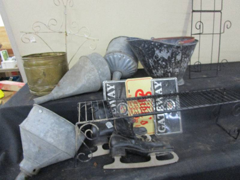 Various Dcor Funnels and more