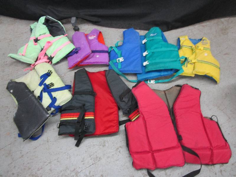 13 lifejackets as is