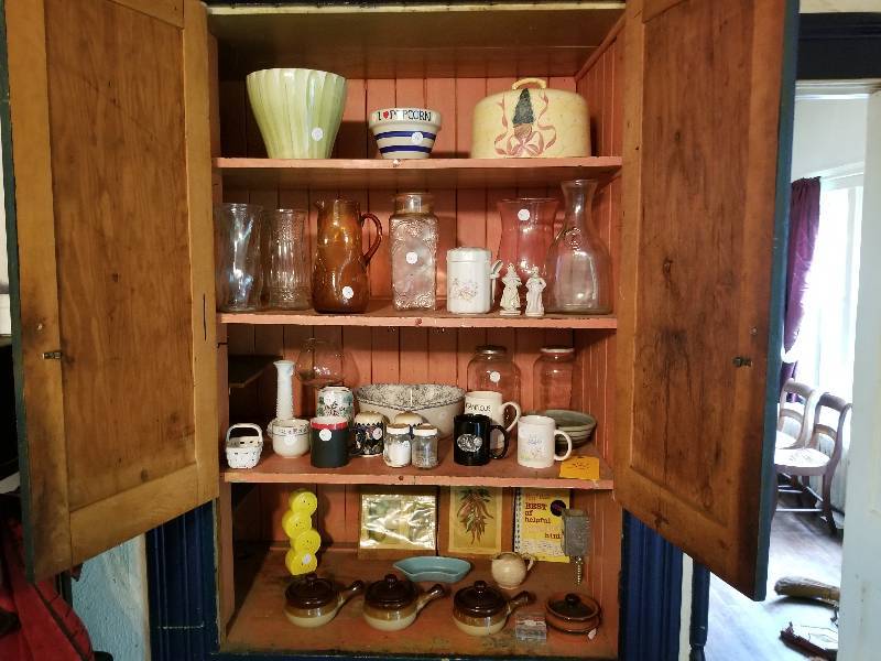 GlasswareKitchen.&nbsp