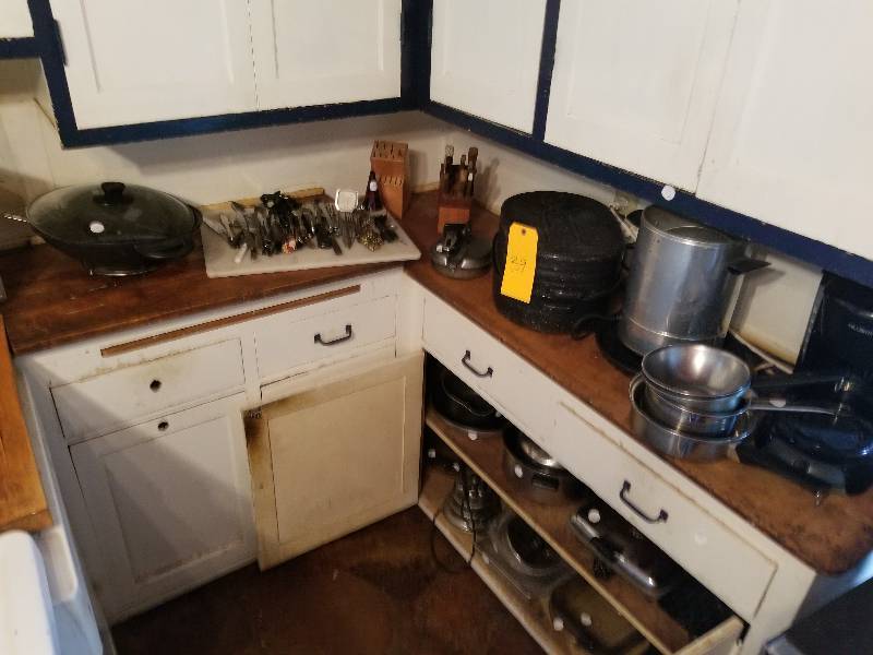 Huge Kitchen lot