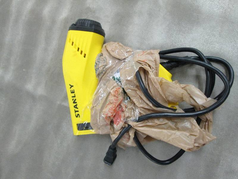 Stanley 2-in-1 Electric Stapler and...