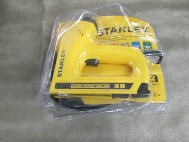 Stanley 2-in-1 Electric Stapler and...