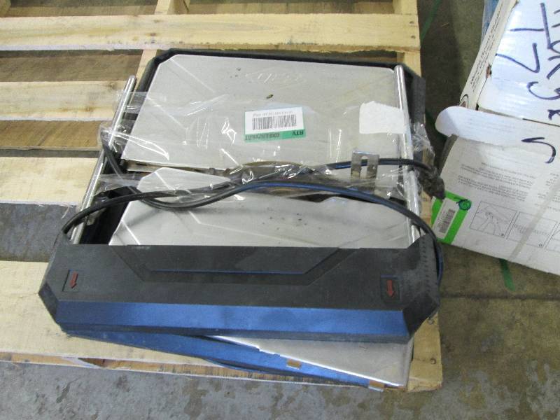 QEP 34 HP Wet Tile Saw with 7 in. ...