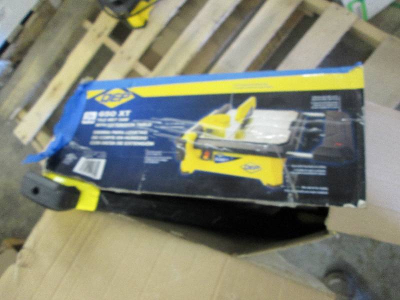 QEP 34 HP Wet Tile Saw with 7 in. ...