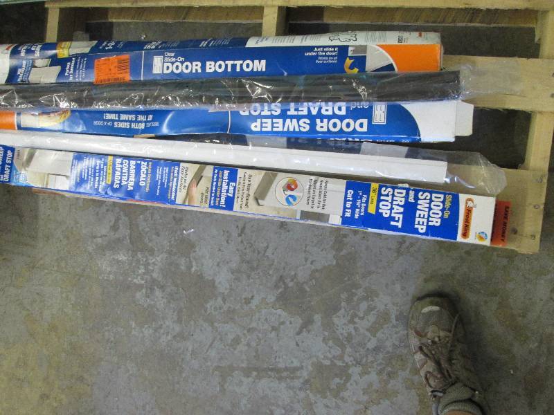 Lot of 5 Assorted Door Bottoms & Sw...