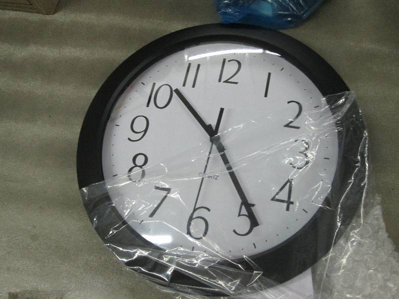Universal 10451 Whisper Quiet Clock...