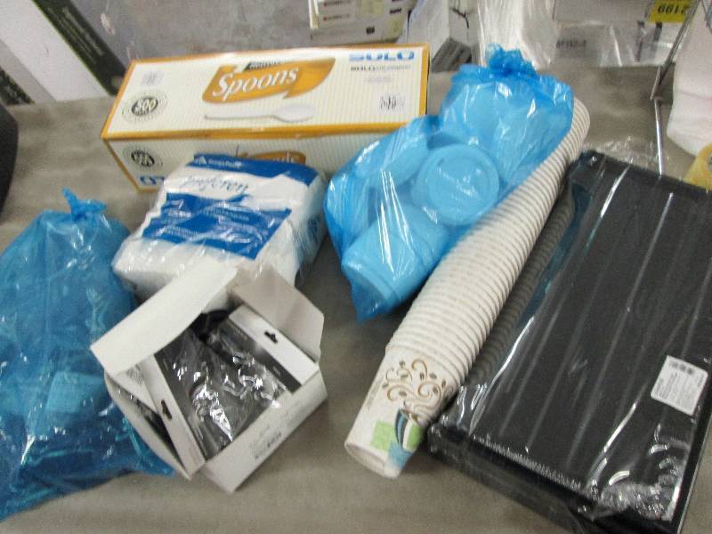 Lanyards, Cups, Lids, Napkins, Lega...