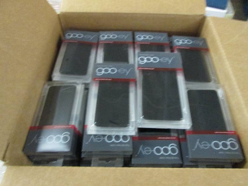 Large Lot of Gooey Hands Free iPhon...