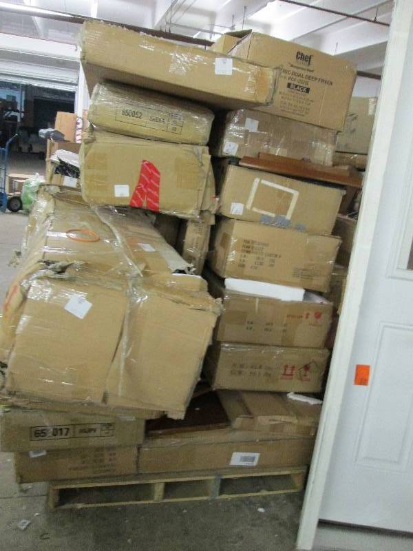 Pallet of Furniture Missing parts ...