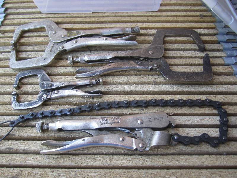 lot 32 image: Lot of 4 Misc Vice Grip Clamps  RED...