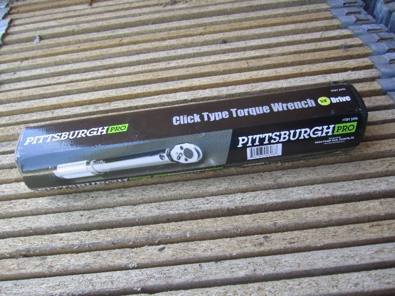lot 36 image: Pittsburgh Pro Reversible Click Typ...