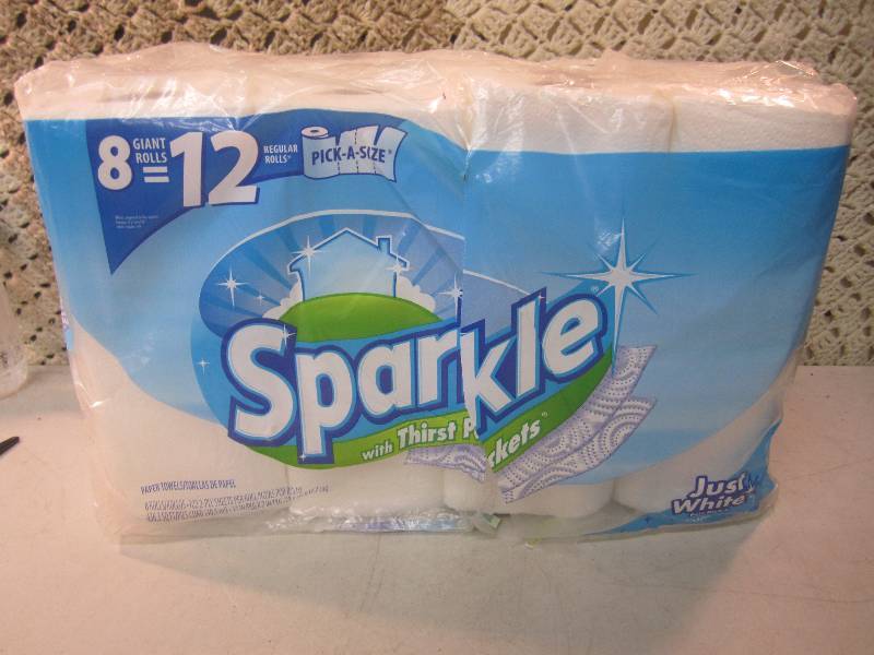 lot 56 image: Pack of 8 Rolls of Paper Towels  A-...