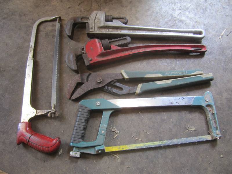 lot 106 image: Lot of Large Wrenches and Hacksaws ...