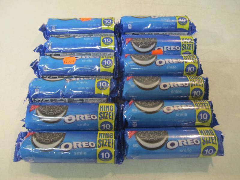 lot 146 image: 12 King Size Packs of Oreo Cookies ...