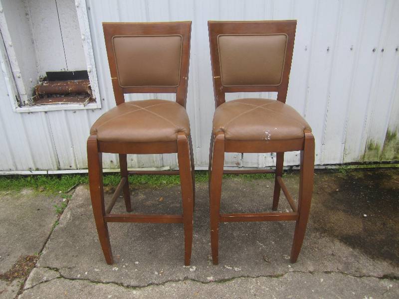 lot 201 image: Pair of Wood Bar Stools with Cushio...