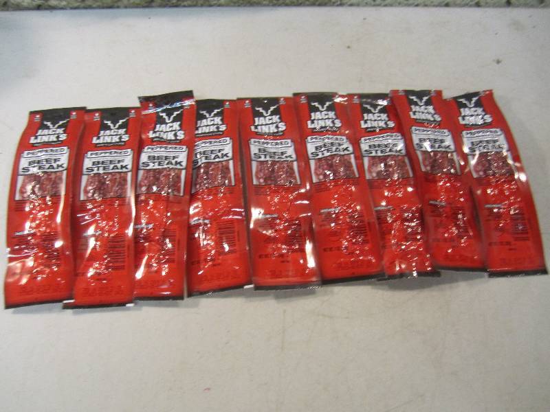 lot 217 image: 9 Packs of Jack Links Peppered Beef...