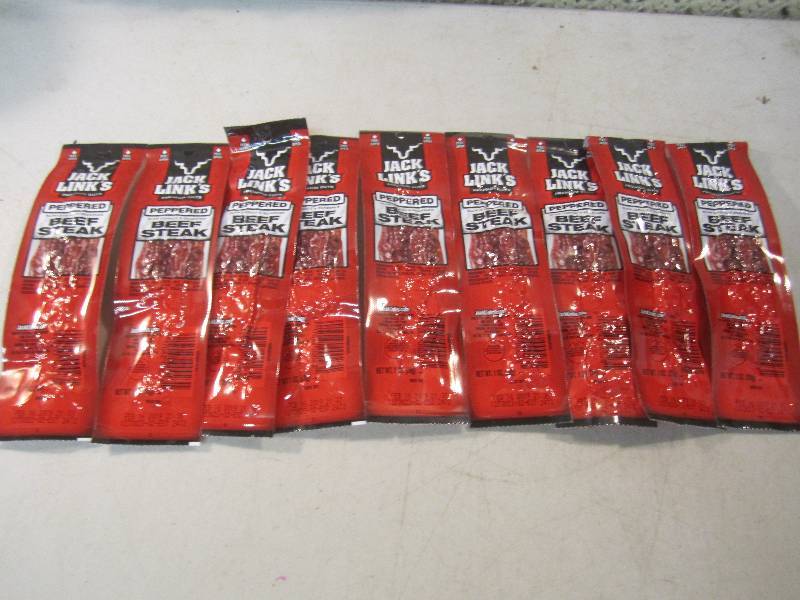lot 219 image: 9 Packs of Jack Links Peppered Beef...
