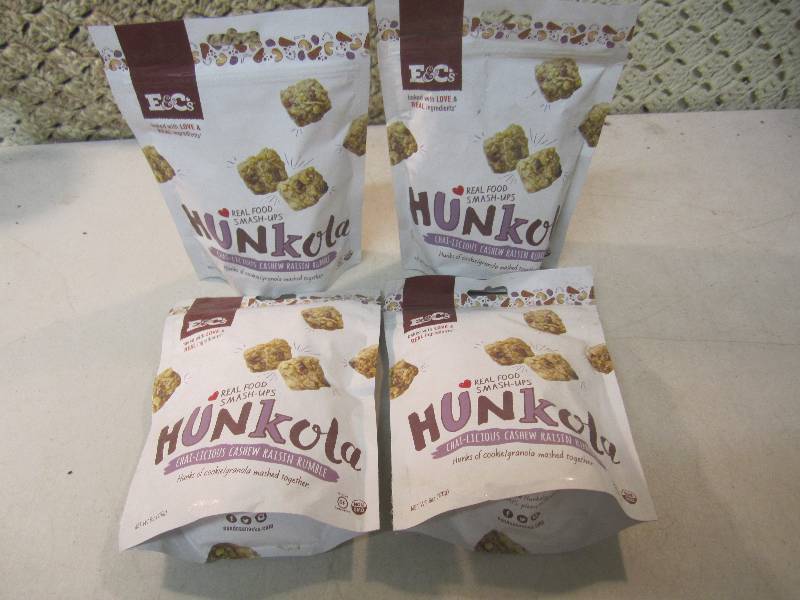 lot 236 image: 4 Bags of Hunkola Chai-Licious Cash...