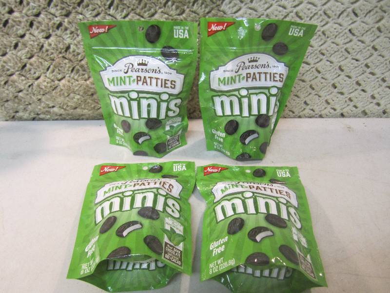 lot 257 image: 4 Bags of Pearsons Mint Patties Min...