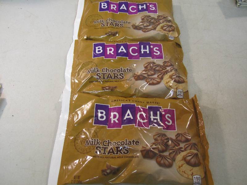 lot 293 image: 3 Bags of Brachs Milk Chocolate Sta...